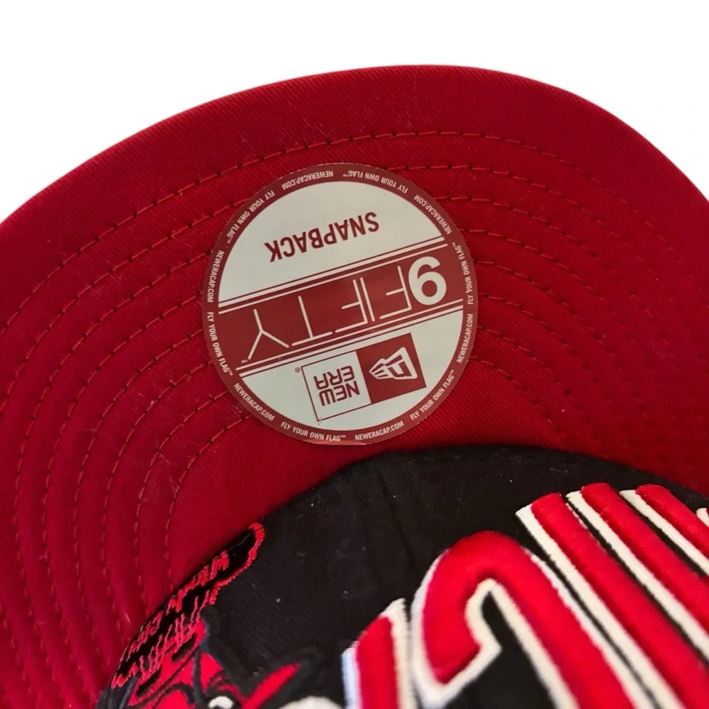 Chicago Bulls ERA Embroidered Red Windy City 9fifty Adjustable Snapback Hat